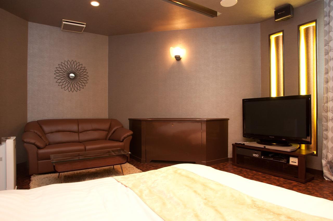 Hotel Mio (Adults Only) Fukui Exteriör bild