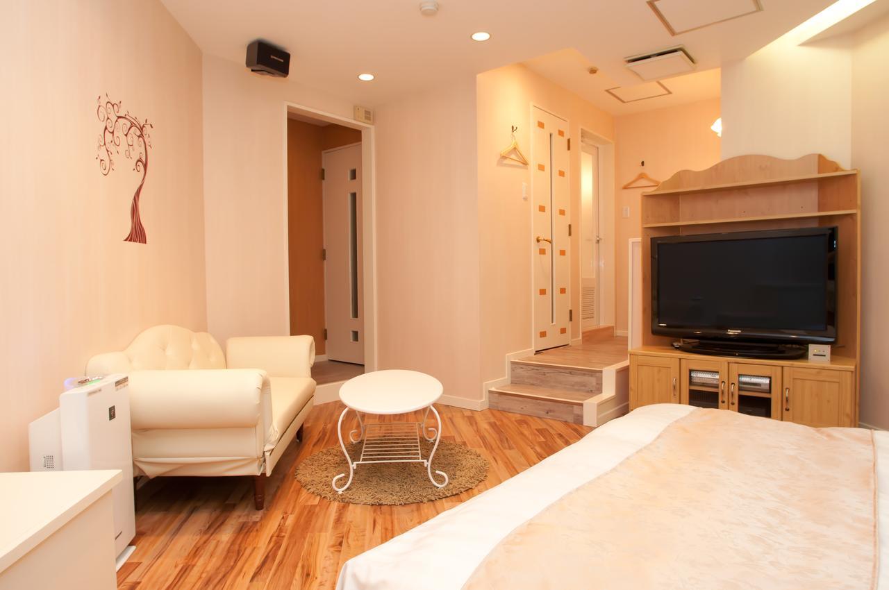 Hotel Mio (Adults Only) Fukui Exteriör bild
